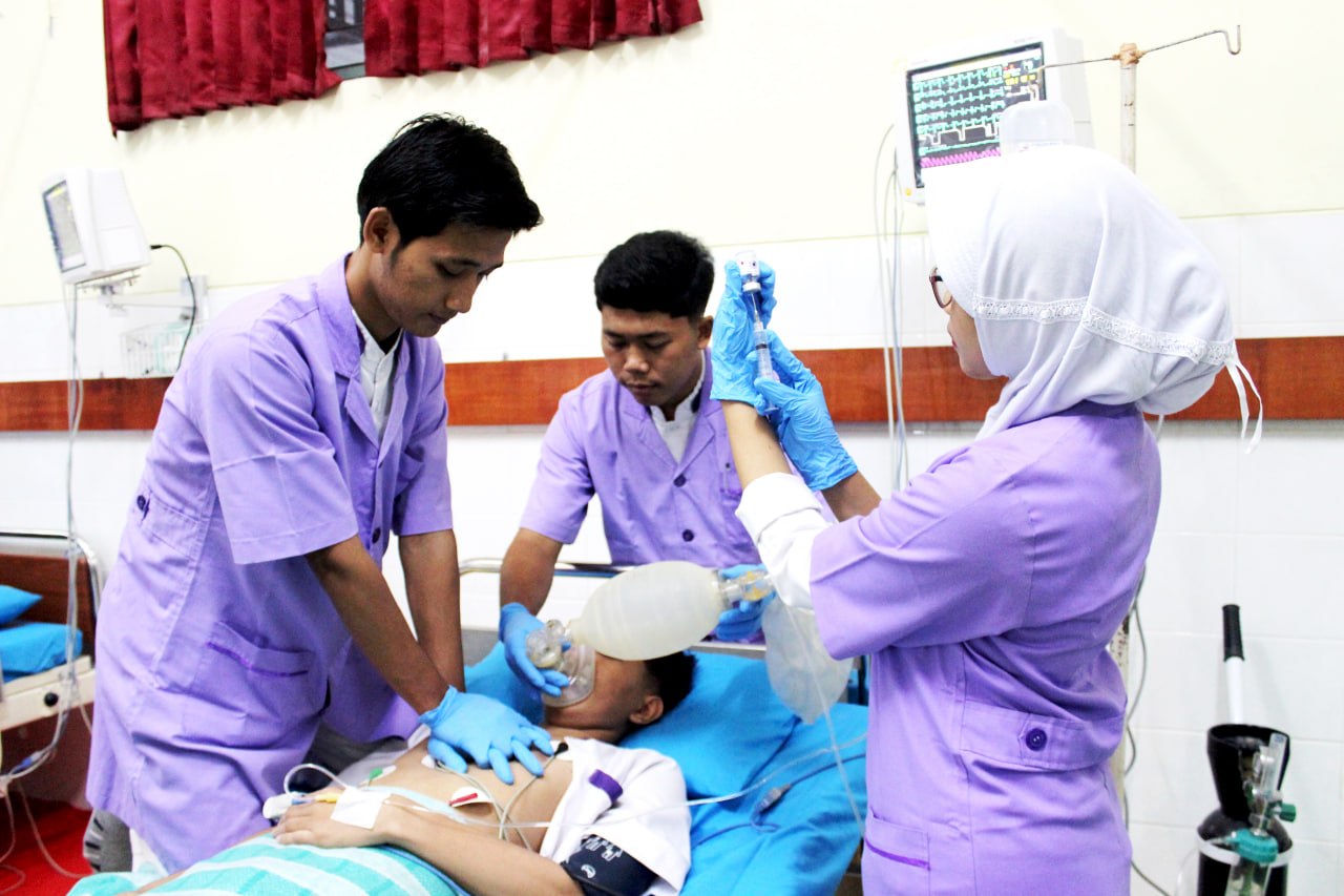 Kegiatan kampus STIKes Hutama Abdi Husada