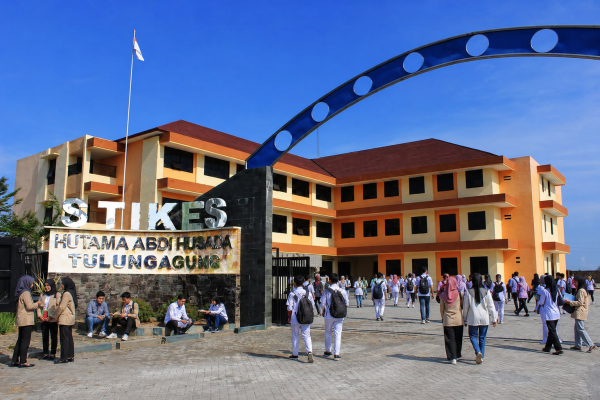 Gedung Kampus Stikes Hutama Abdi Husada Tulungagung