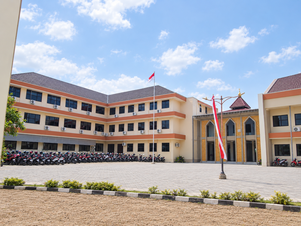 Gedung Kampus STIKES Hutama Abdi Husada - foto 7