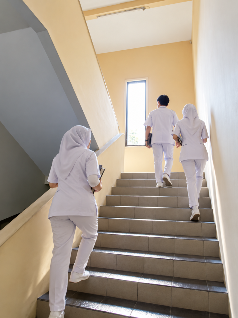 Gedung Kampus STIKES Hutama Abdi Husada - foto 4