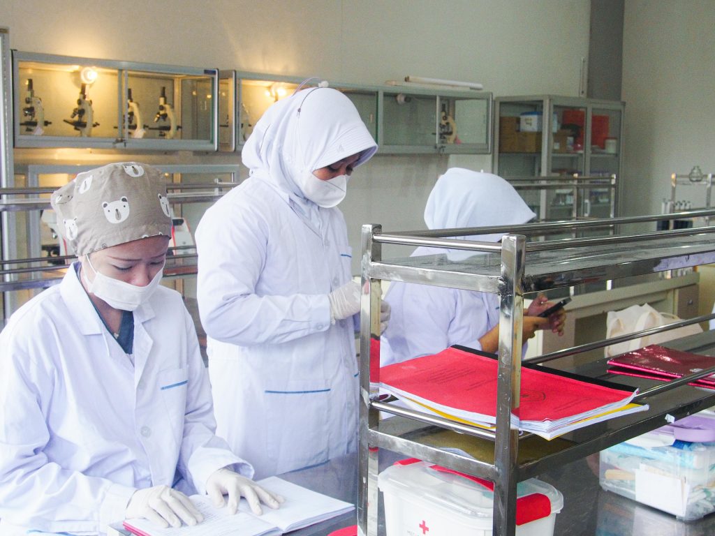 Laboratorium TLM STIKES Hutama Abdi Husada - foto 2