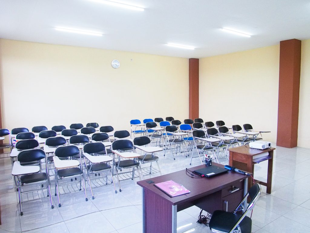 Ruang Kelas STIKES Hutama Abdi Husada - foto 2
